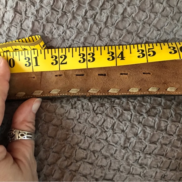 Vintage custom leather and velvet belt by Tony Lama. Size 32 - Picture 7 of 10